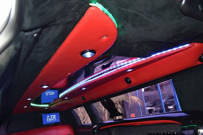 Lincoln Town Car Limousine